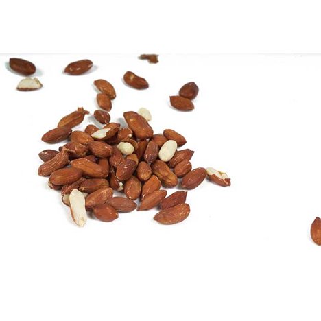 Få Foder jordnötter utan skal 25kg